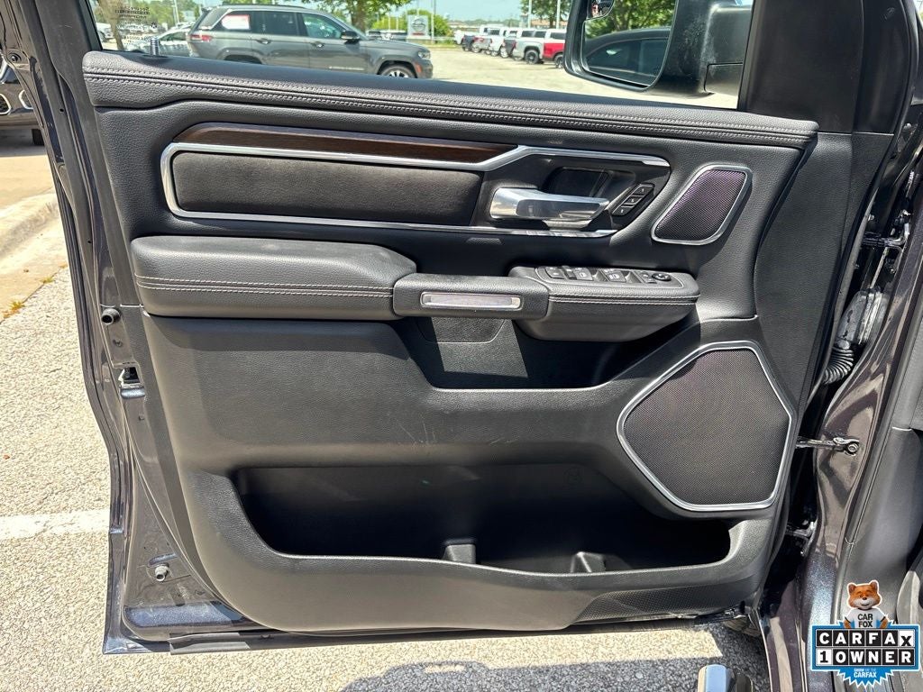 2021 RAM 1500 Laramie Crew Cab 4x4 5'7' Box