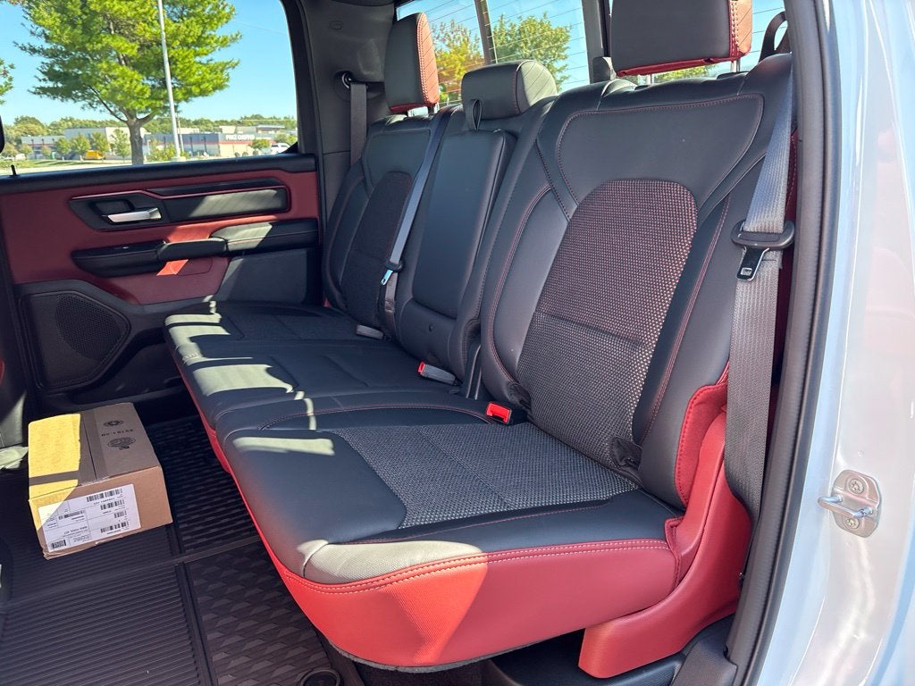 2027 RAM Ram 1500 RAM 1500 REBEL CREW CAB 4X4 5'7' BOX