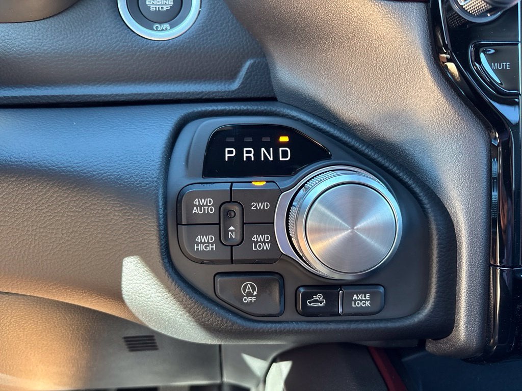 2027 RAM Ram 1500 RAM 1500 REBEL CREW CAB 4X4 5'7' BOX