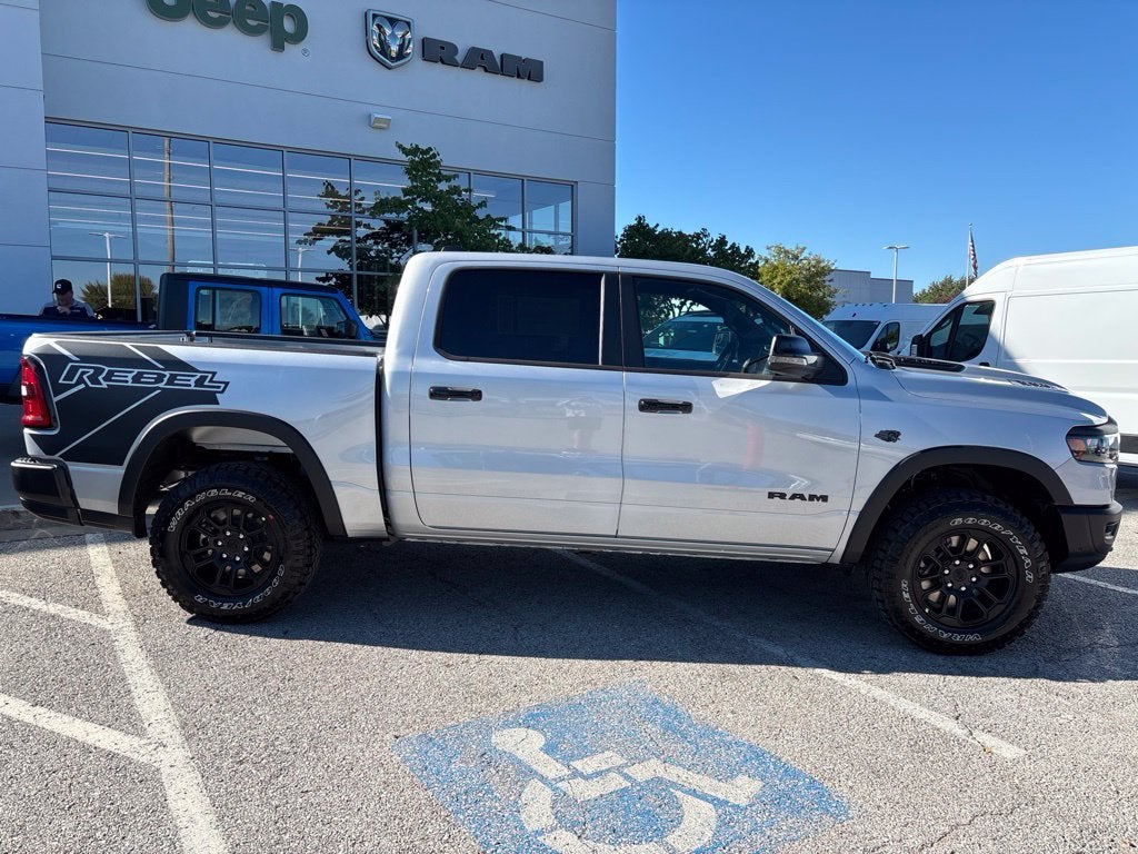 2027 RAM Ram 1500 RAM 1500 REBEL CREW CAB 4X4 5'7' BOX