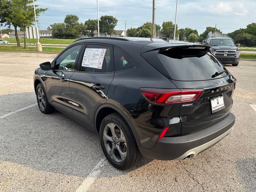 2025 Ford Escape ST-Line Select