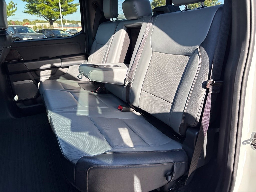 2023 Ford F-150 Lightning LARIAT