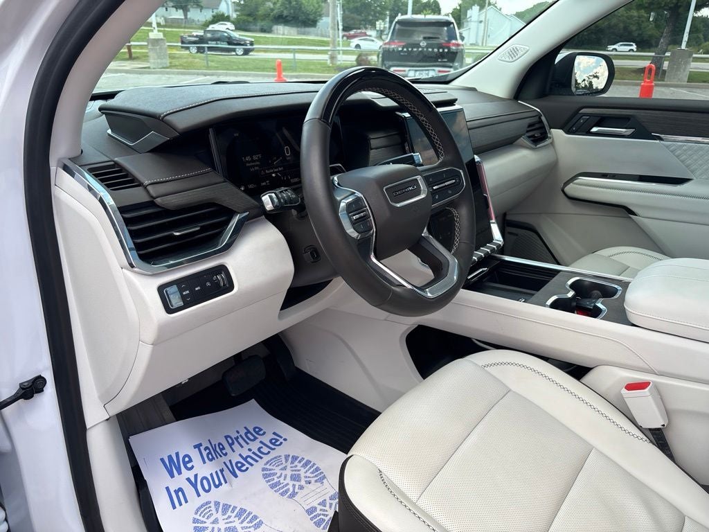 2024 GMC Acadia Denali