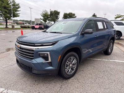 2025 Chevrolet Traverse FWD LT