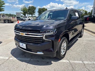 2024 Chevrolet Suburban 4WD LT