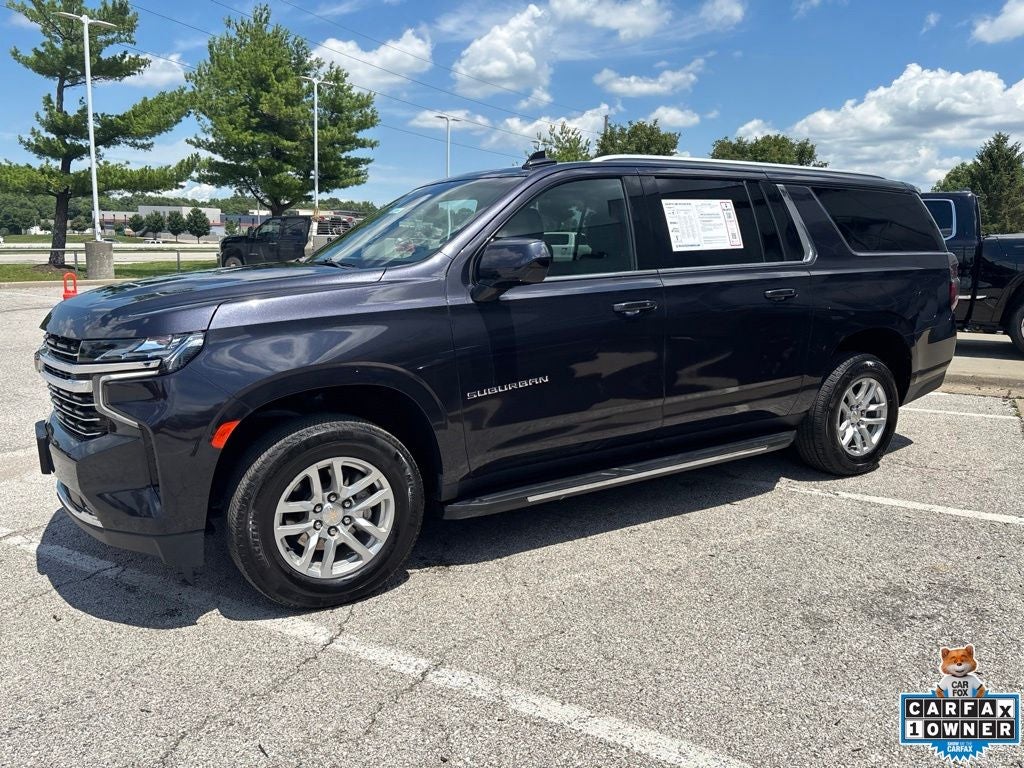 2024 Chevrolet Suburban 4WD LT