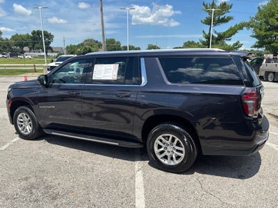2024 Chevrolet Suburban 4WD LT