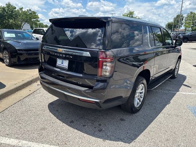 2024 Chevrolet Suburban 4WD LT