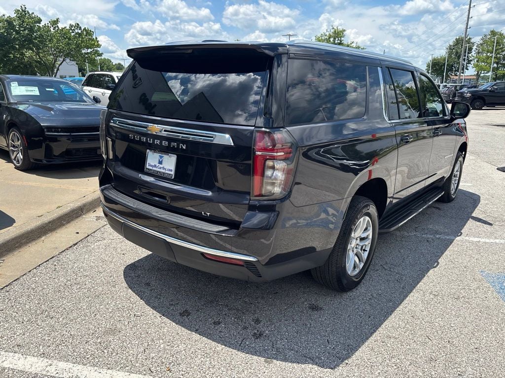 2024 Chevrolet Suburban 4WD LT