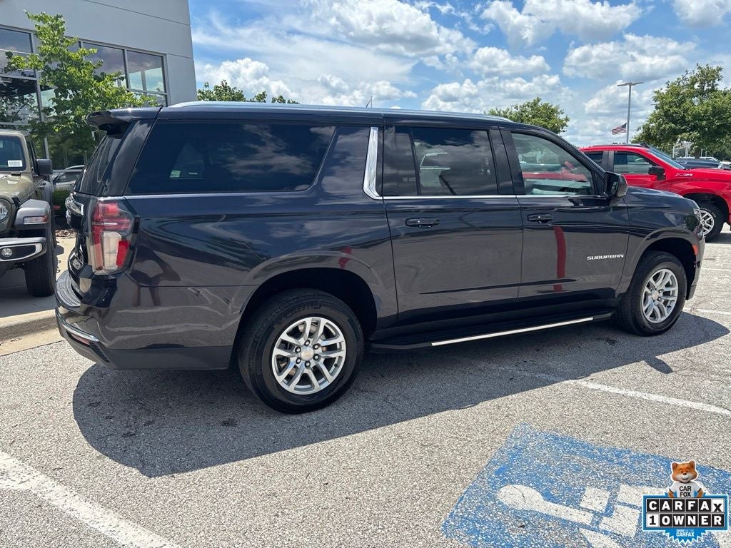 2024 Chevrolet Suburban 4WD LT