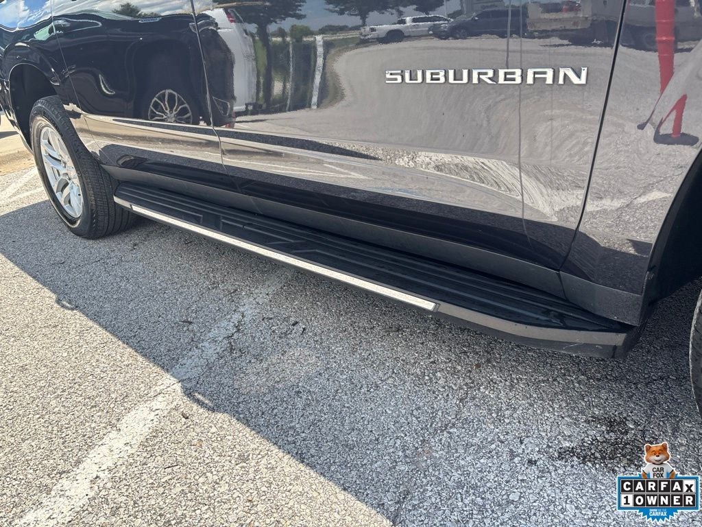 2024 Chevrolet Suburban 4WD LT
