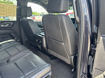 2024 Chevrolet Suburban 4WD LT