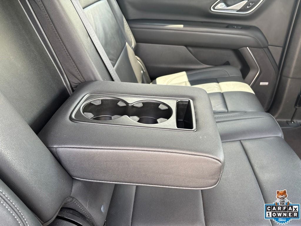 2024 Chevrolet Suburban 4WD LT
