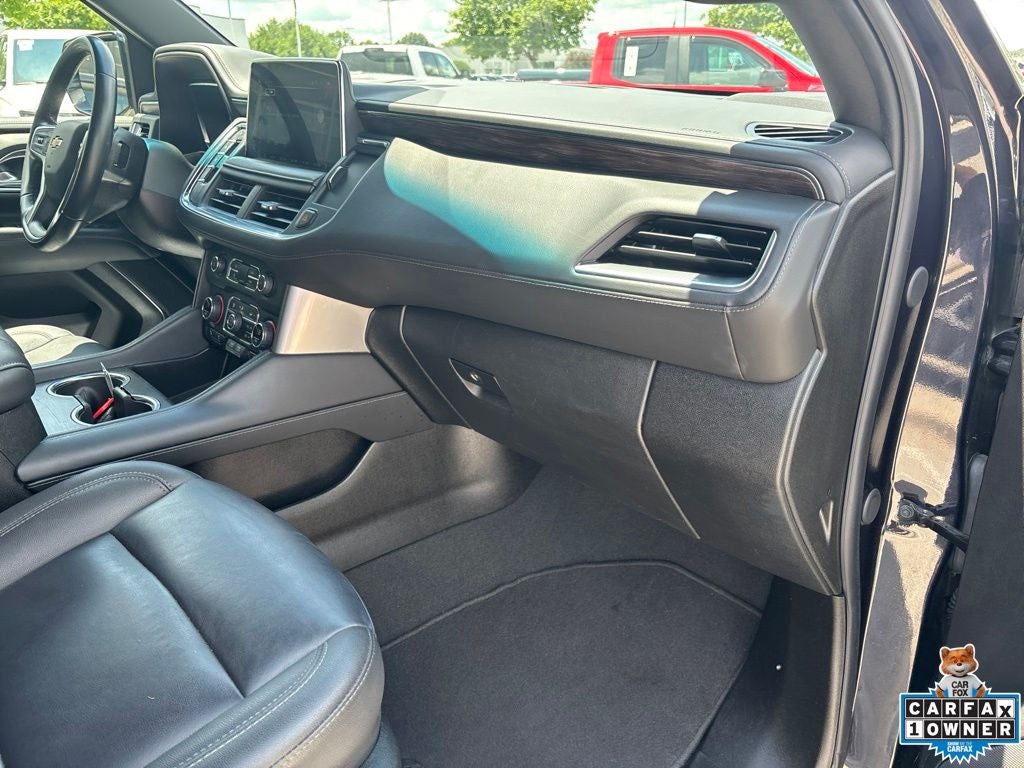 2024 Chevrolet Suburban 4WD LT