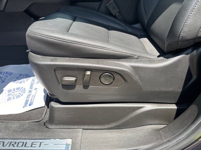 2024 Chevrolet Suburban 4WD LT