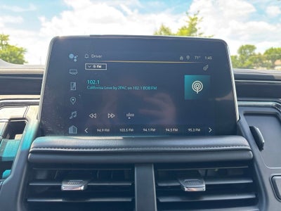 2024 Chevrolet Suburban 4WD LT