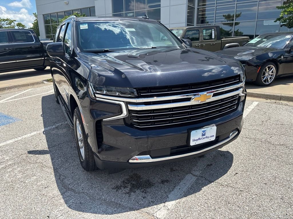 2024 Chevrolet Suburban 4WD LT