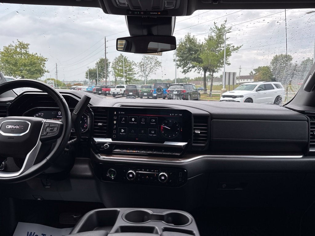 2024 GMC Sierra 1500 4WD Crew Cab Short Box Elevation with 3VL