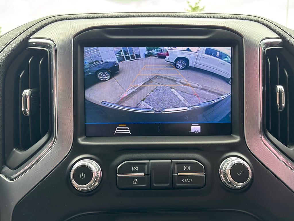 2021 GMC Sierra 1500 4WD Crew Cab Short Box Elevation