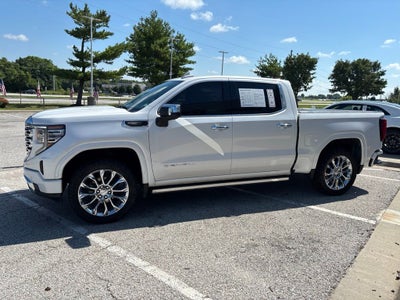 2023 GMC Sierra 1500 4WD Crew Cab Short Box Denali