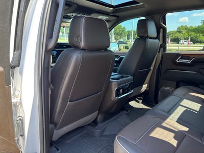 2023 GMC Sierra 1500 4WD Crew Cab Short Box Denali
