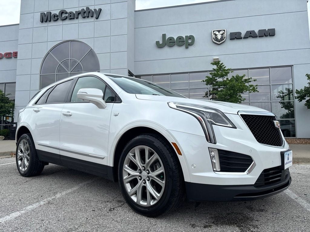 2020 Cadillac XT5 Sport
