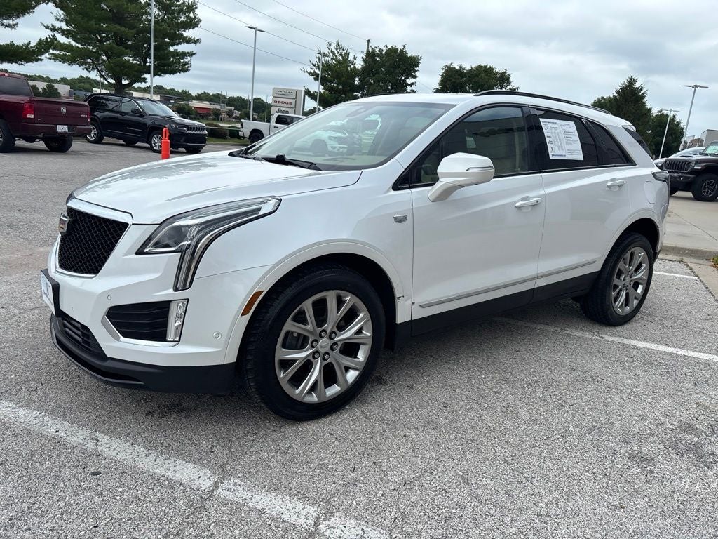 2020 Cadillac XT5 Sport