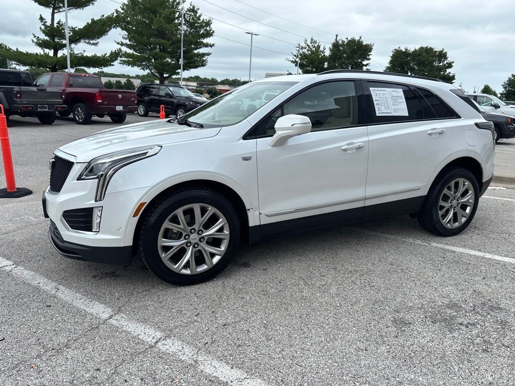 2020 Cadillac XT5 Sport