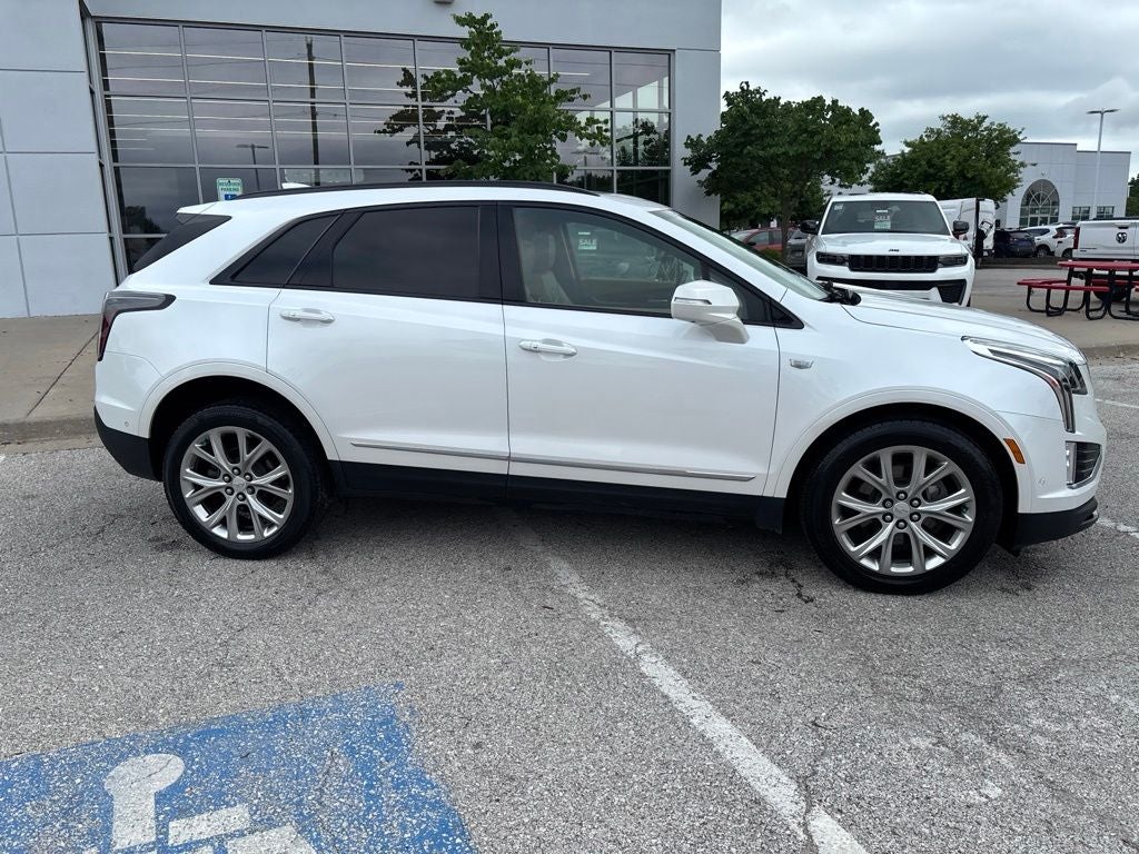 2020 Cadillac XT5 Sport