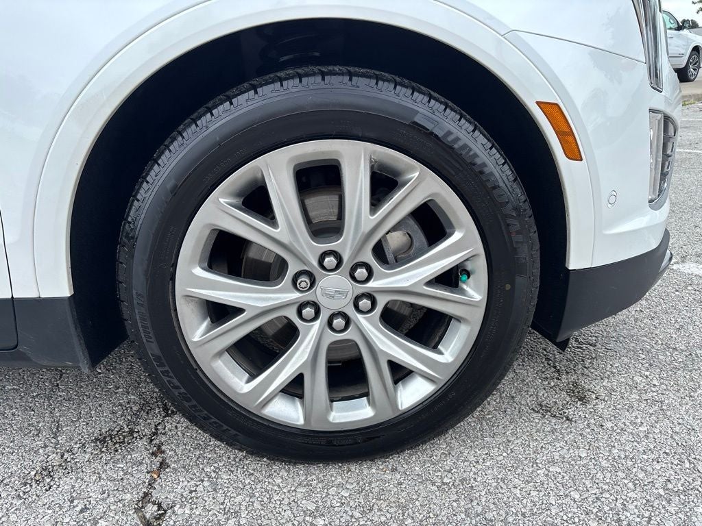 2020 Cadillac XT5 Sport