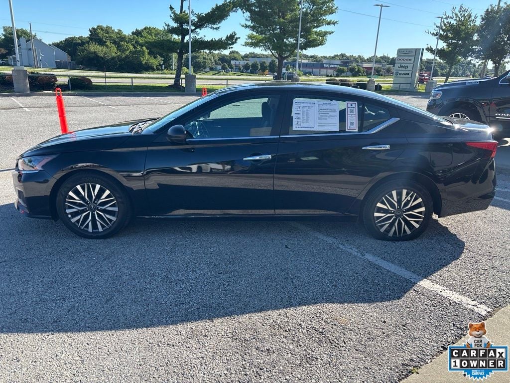2025 Nissan Altima SV FWD