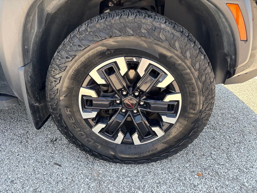 2023 Nissan Frontier Crew Cab PRO-4X 4x4