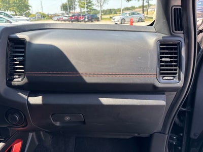 2023 Nissan Frontier Crew Cab PRO-4X 4x4