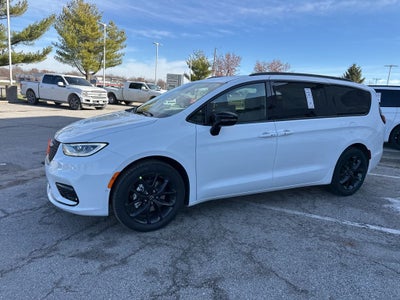 2026 Chrysler Pacifica PACIFICA SELECT