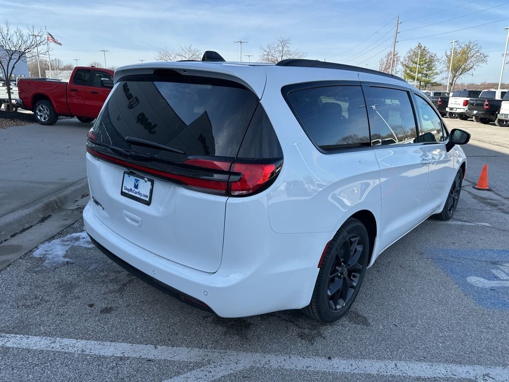 2026 Chrysler Pacifica PACIFICA SELECT