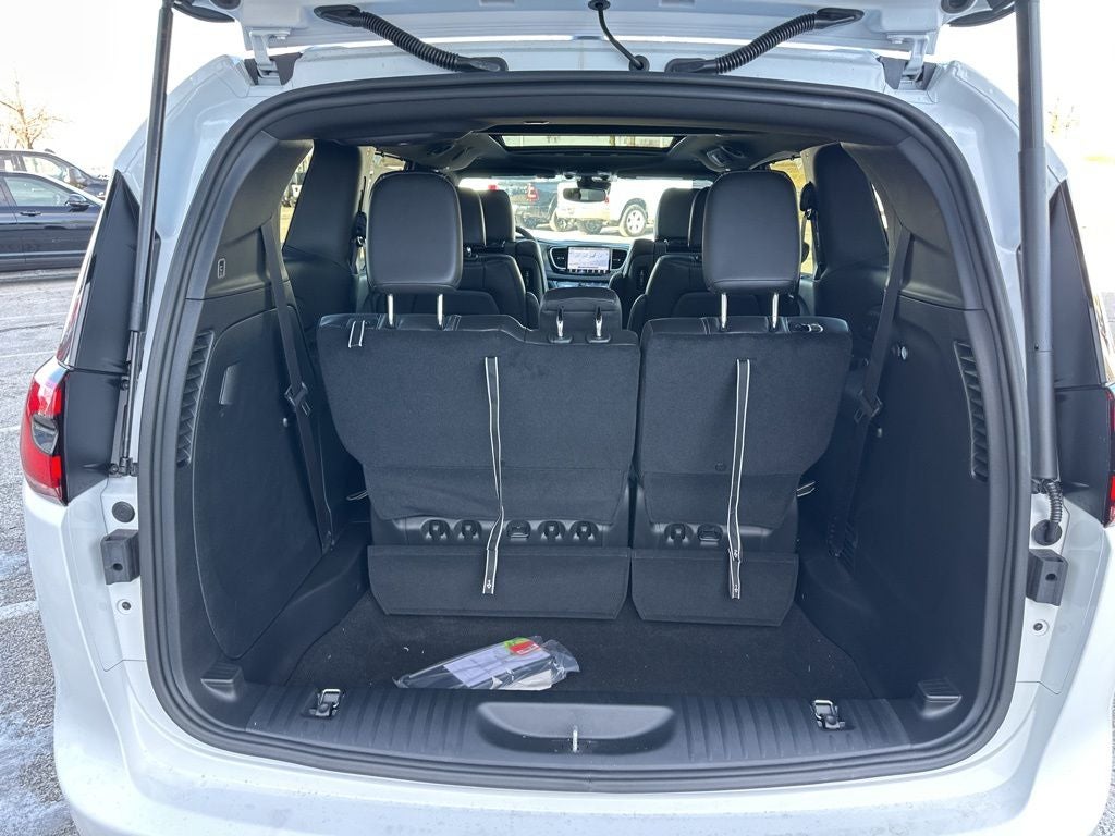 2026 Chrysler Pacifica PACIFICA SELECT