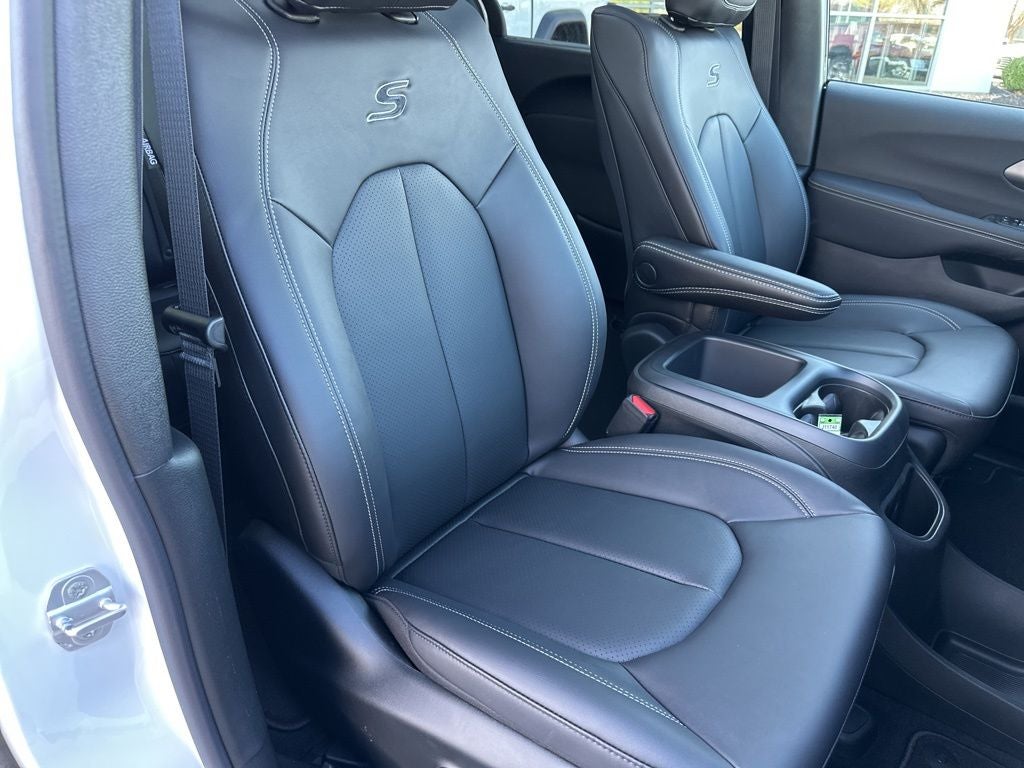 2026 Chrysler Pacifica PACIFICA SELECT