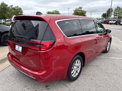 2027 Chrysler Pacifica PACIFICA SELECT