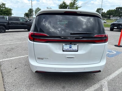 2027 Chrysler Pacifica PACIFICA SELECT