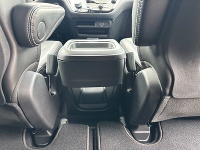 2027 Chrysler Pacifica PACIFICA SELECT
