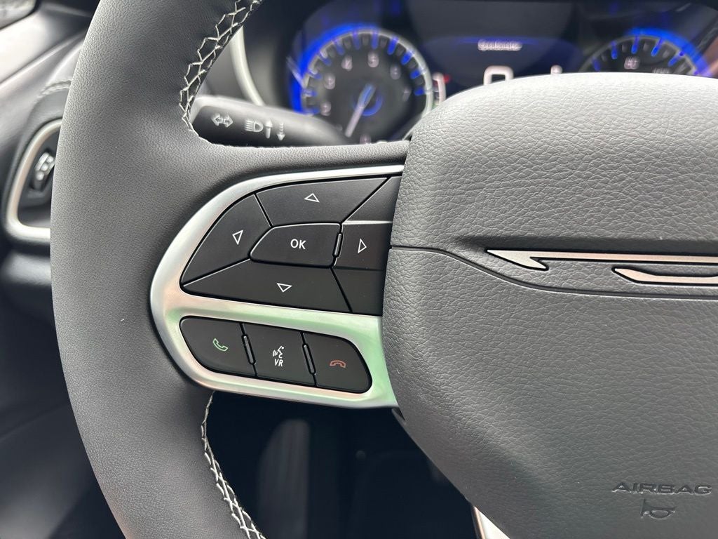 2027 Chrysler Pacifica PACIFICA SELECT