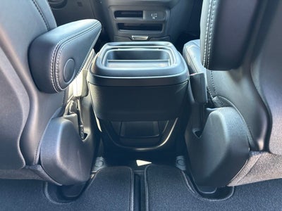2027 Chrysler Pacifica PACIFICA SELECT
