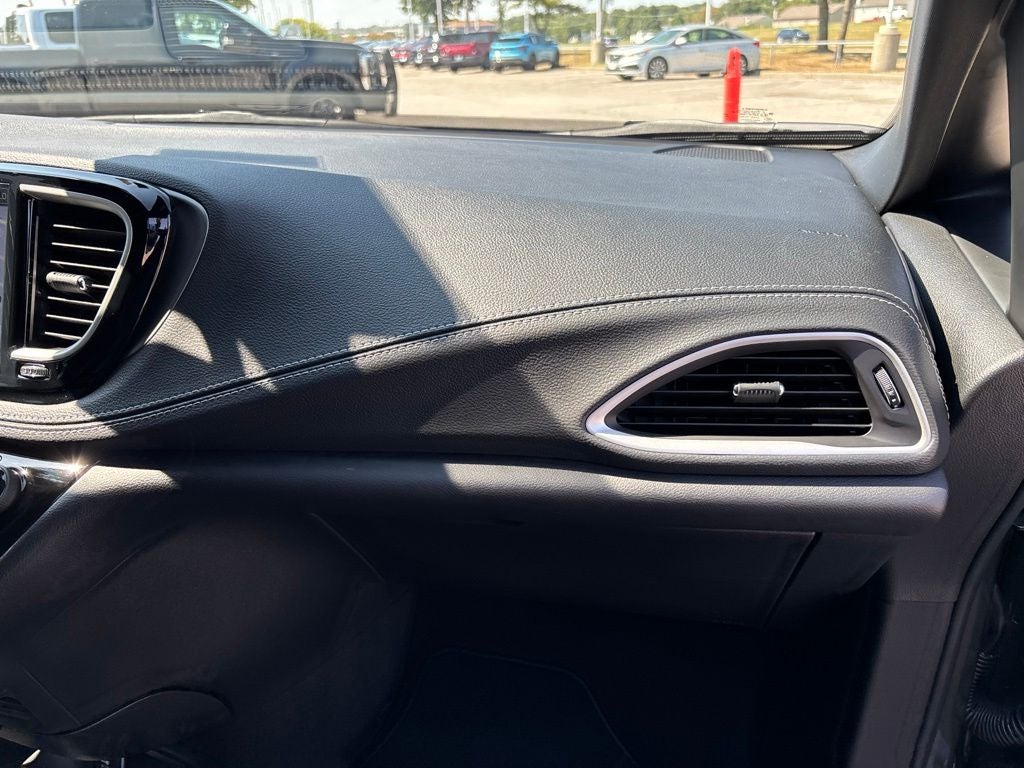 2027 Chrysler Pacifica PACIFICA SELECT