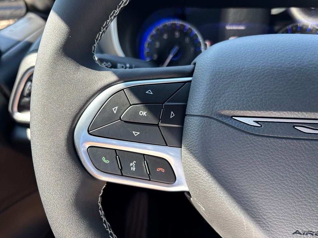 2027 Chrysler Pacifica PACIFICA SELECT