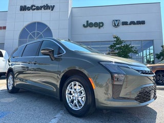 2027 Chrysler Pacifica PACIFICA SELECT