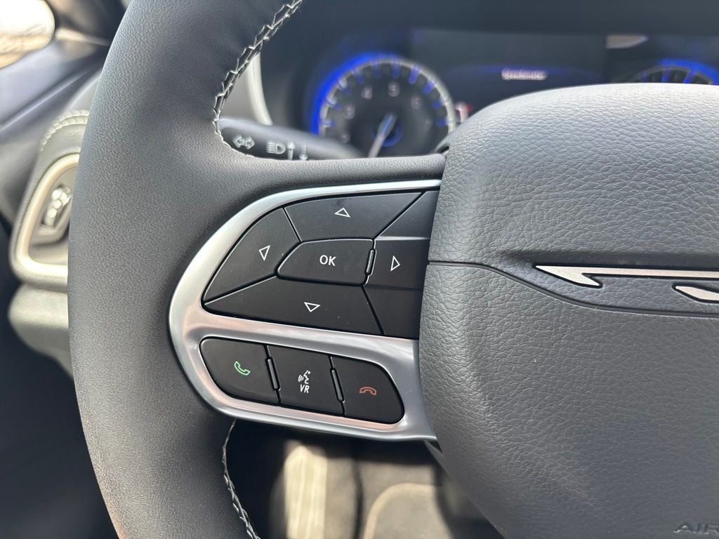 2027 Chrysler Pacifica PACIFICA SELECT