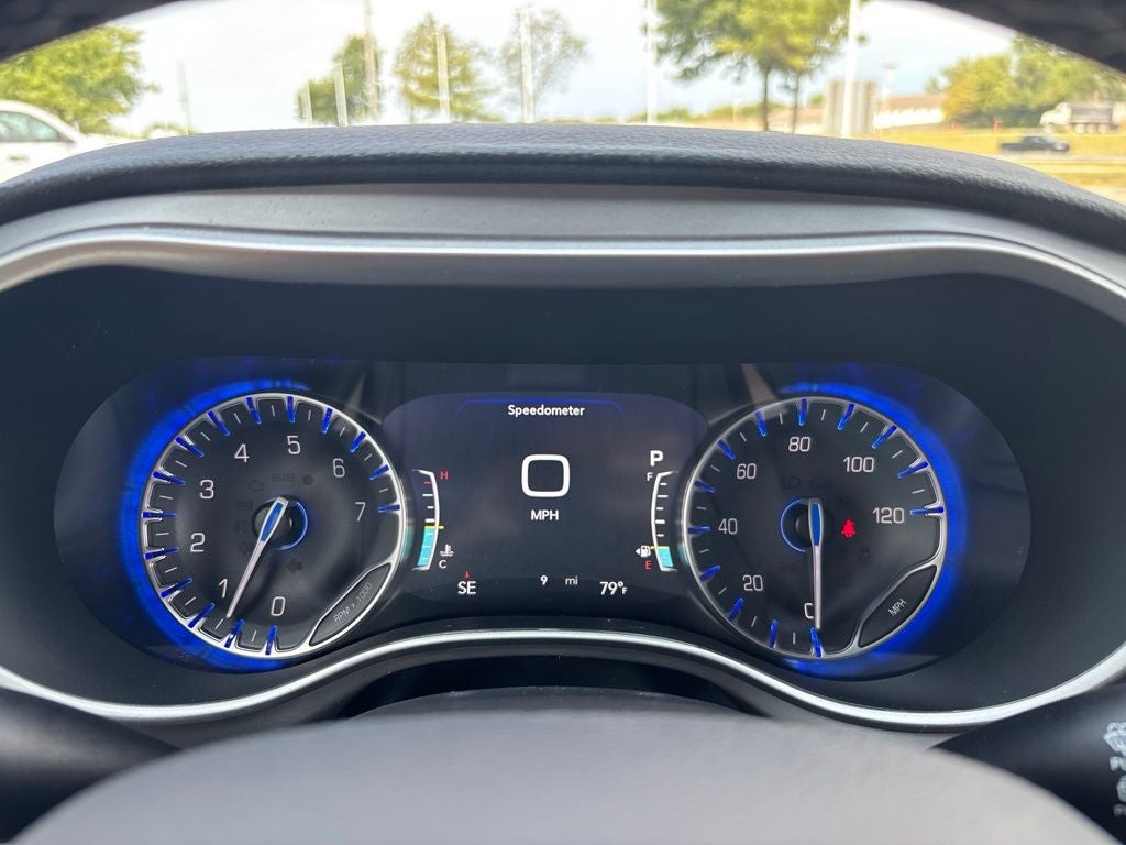 2027 Chrysler Pacifica PACIFICA SELECT