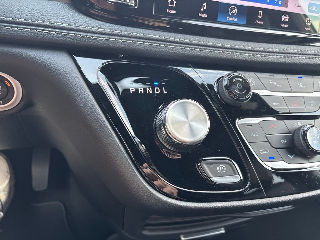 2027 Chrysler Pacifica PACIFICA SELECT