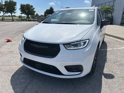 2025 Chrysler Pacifica PACIFICA LIMITED
