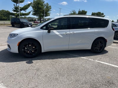 2025 Chrysler Pacifica PACIFICA LIMITED